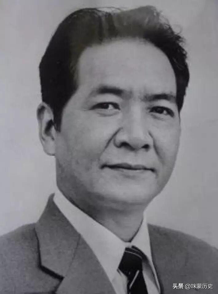 他是纳西族省长，曾担任云南省长长达13年，官至正部级享年73岁