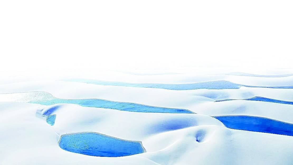 巴西千湖沙漠晒着“大床单”